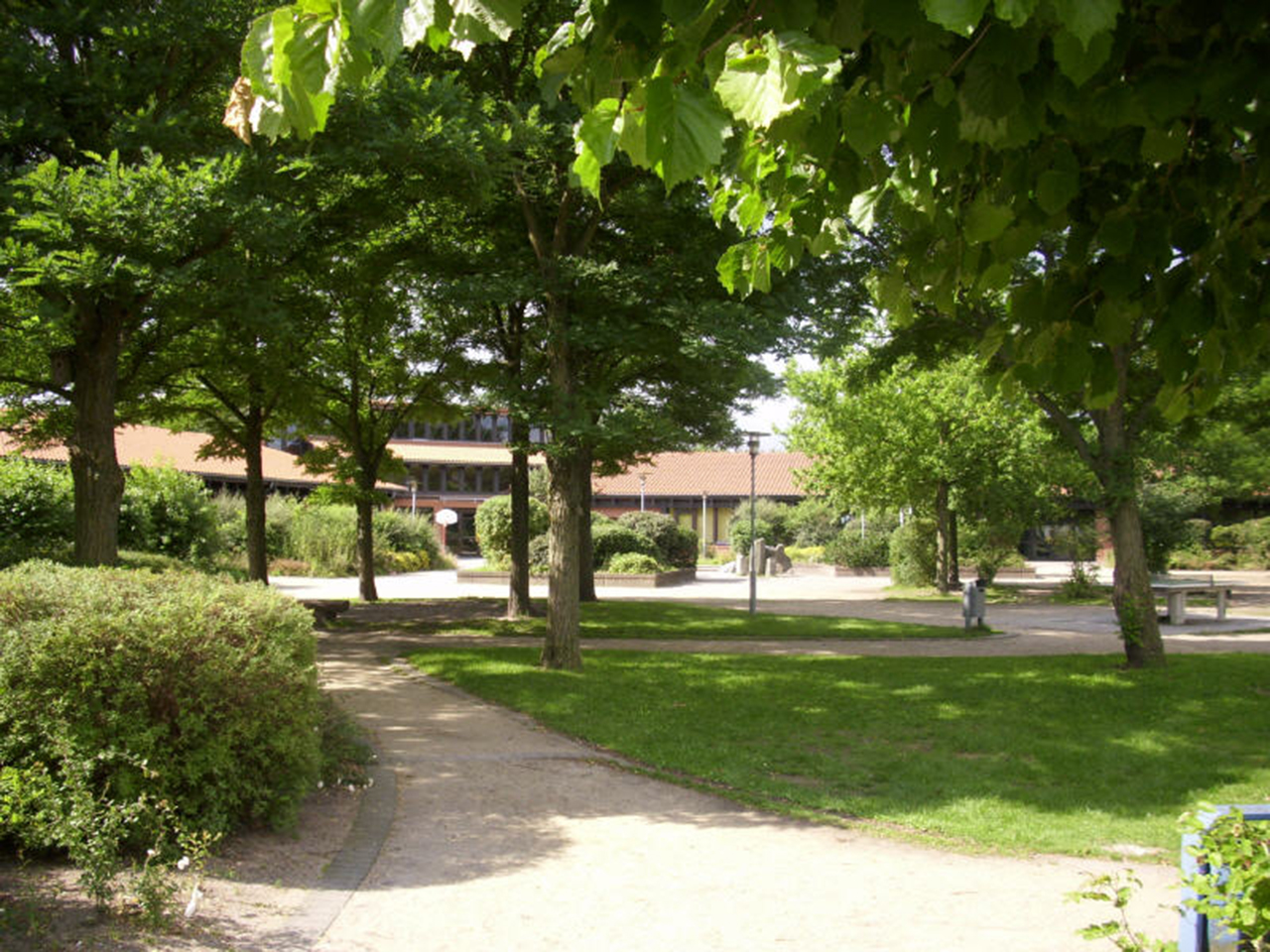 Großer Schulhof